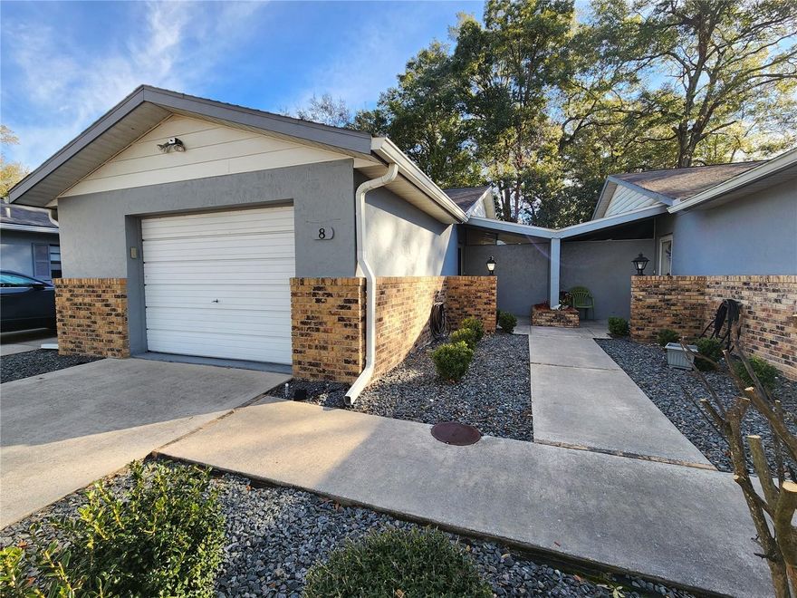 SELLER OFFERING $2500 FLOOR CREDIT WITH AN ACCEPTABLE OFFER! Welcome to this charming 2-bedroom, 2-bath home. Enjoy a comfortable, low-maintenance lifestyle with a functional layout, bright living spaces, and a well-appointed kitchen. This community offers a peaceful, active environment close to shopping, dining, medical facilities, and local amenities, with easy access to downtown Ocala and Silver Springs. Perfect for retirees or those looking to enjoy the convenience and camaraderie of a 55+ neighborhood, this unit combines comfort, accessibility, and a welcoming community atmosphere.