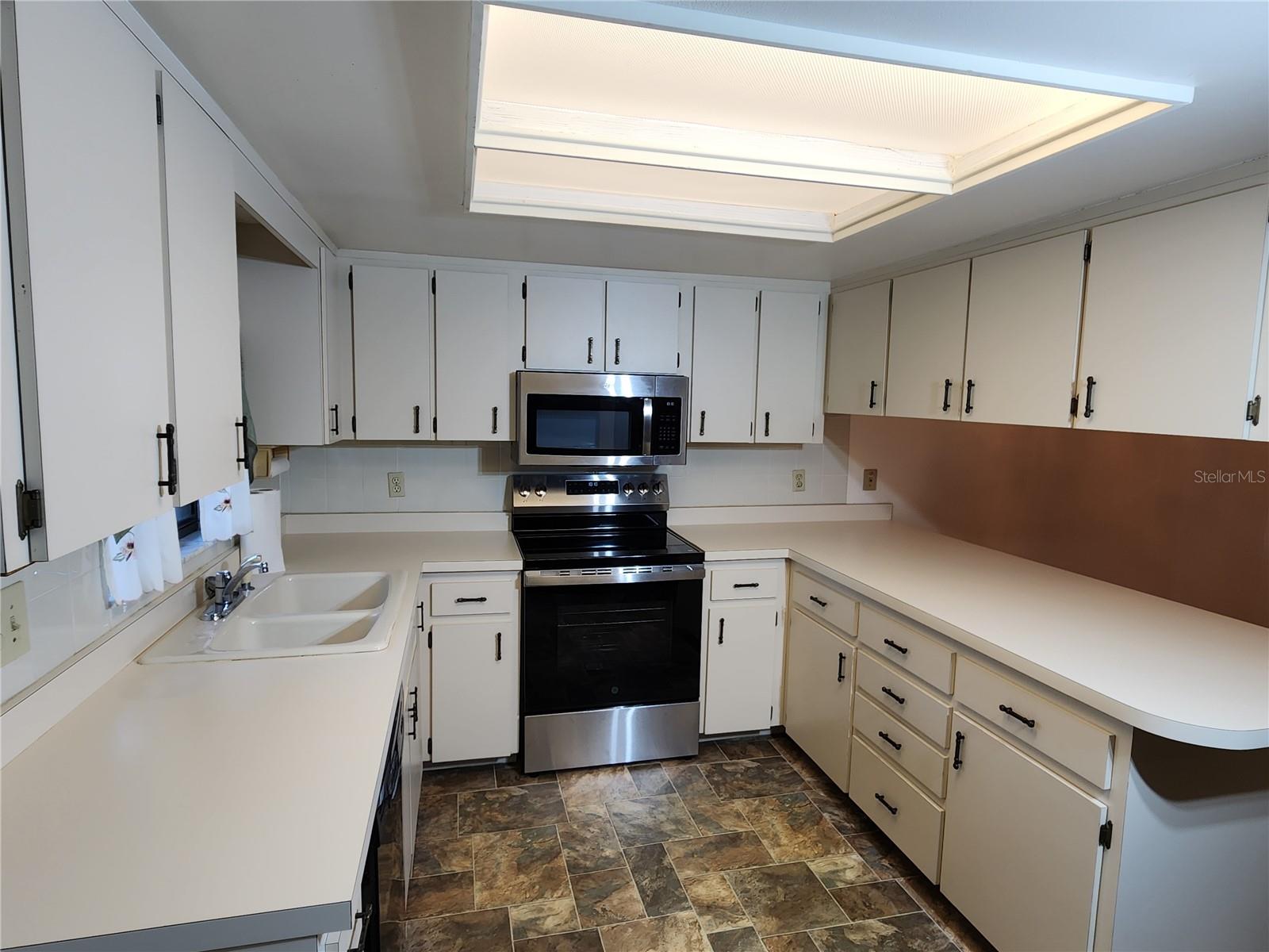 PARK EAST CONDO - Residential