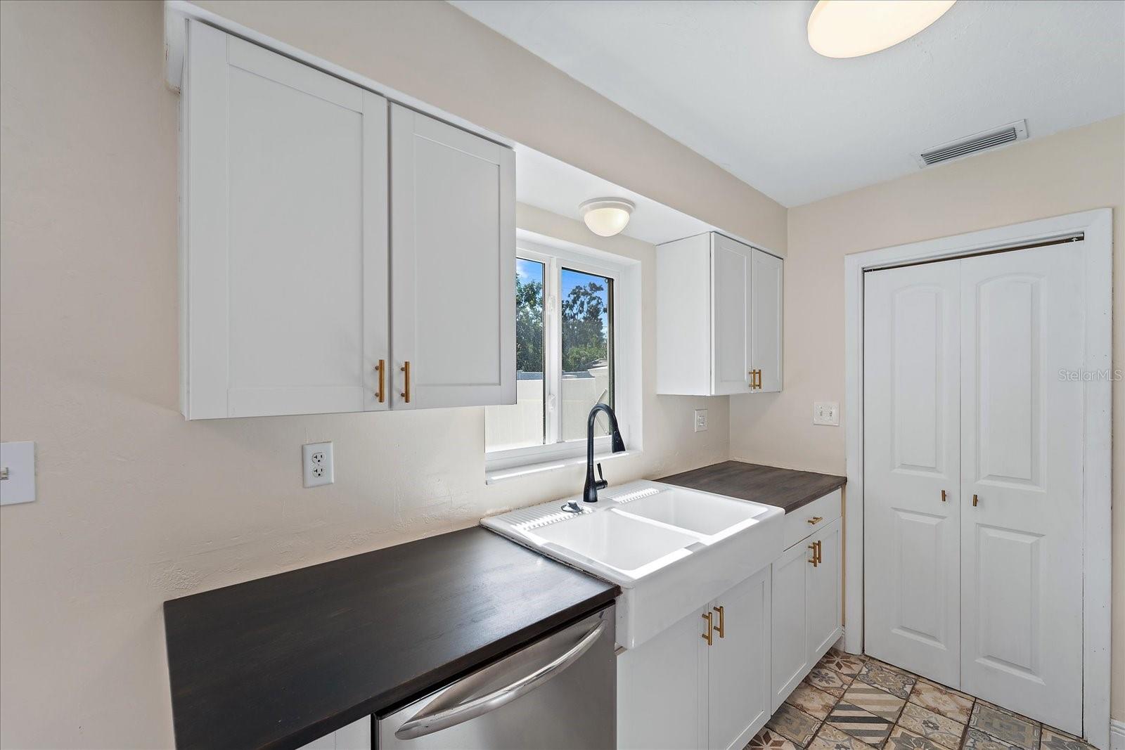 RIDGEWOOD ESTATES RESUB - Residential