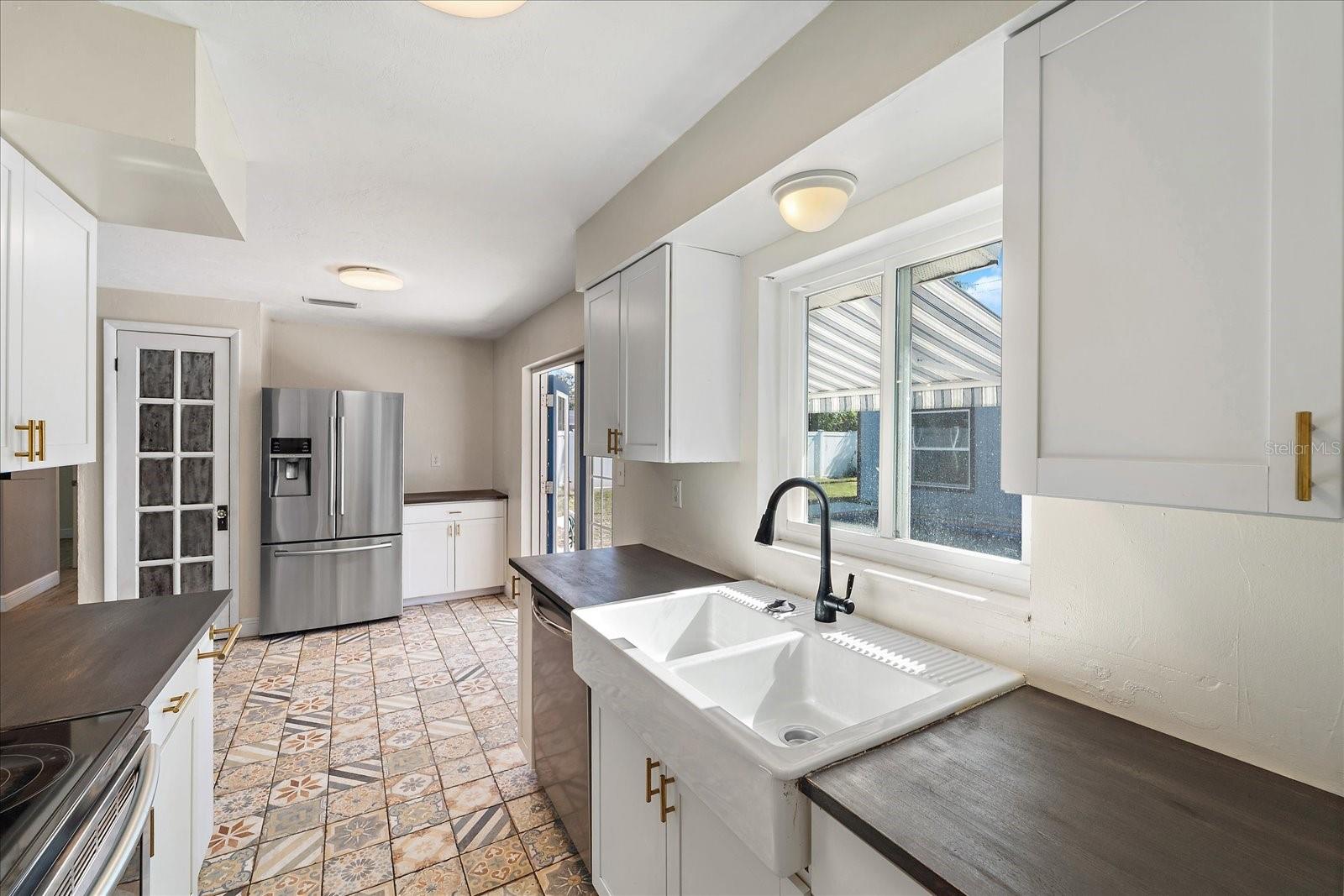 RIDGEWOOD ESTATES RESUB - Residential