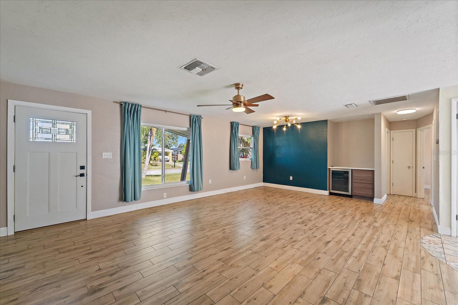 RIDGEWOOD ESTATES RESUB - Residential