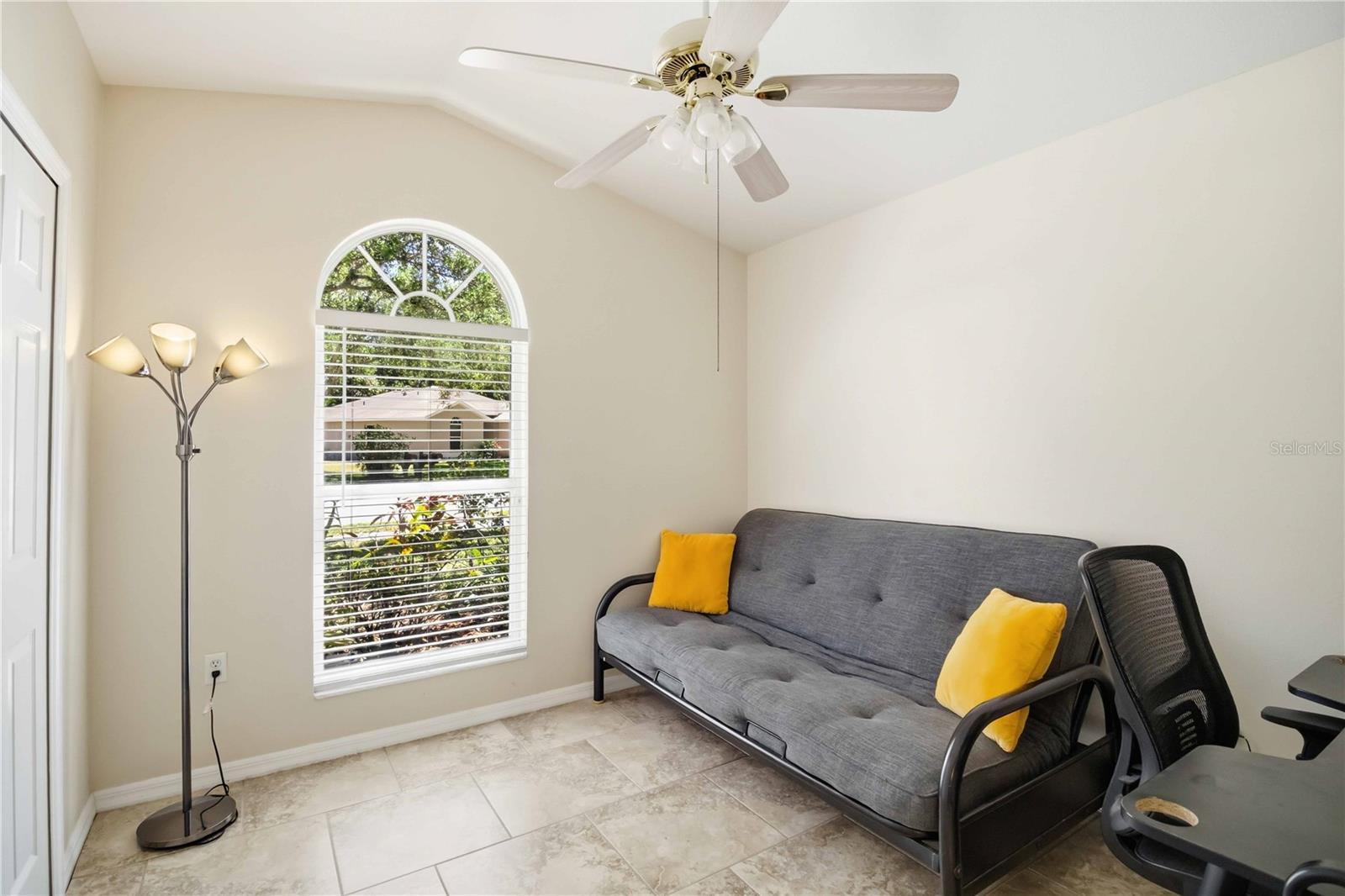 REGAL OAKS - Residential