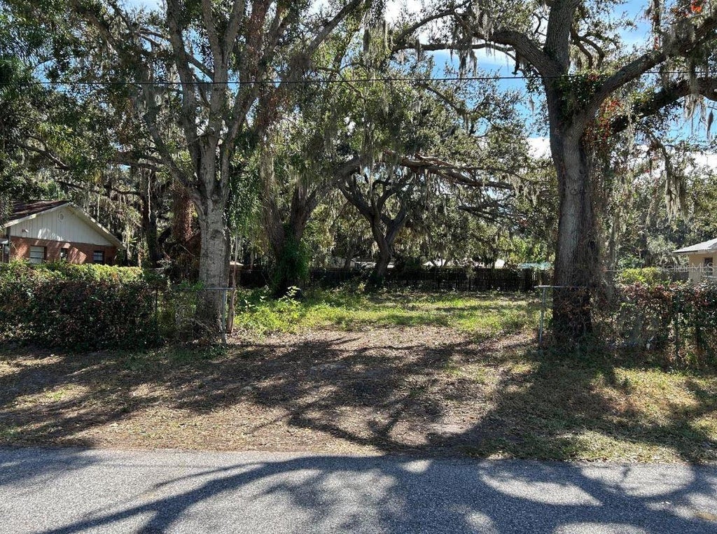 Photo of 53 Prado Drive, Sarasota, FL 34235 (MLS # A4711192)