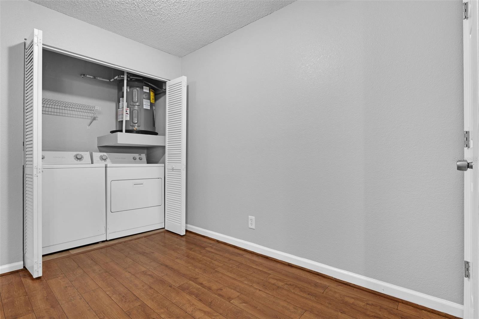 LAKEWOOD PARK A CONDO - Residential