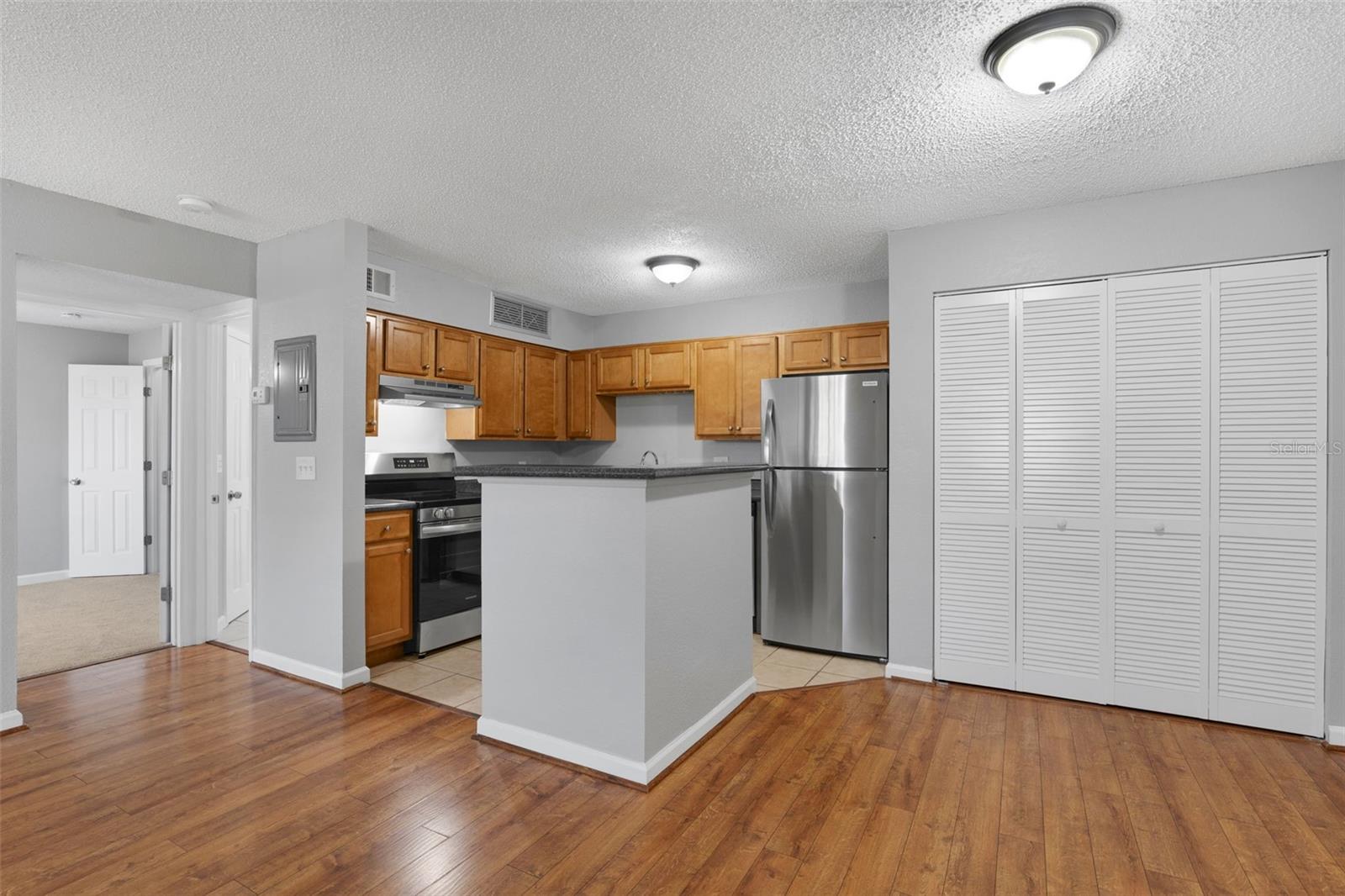 LAKEWOOD PARK A CONDO - Residential