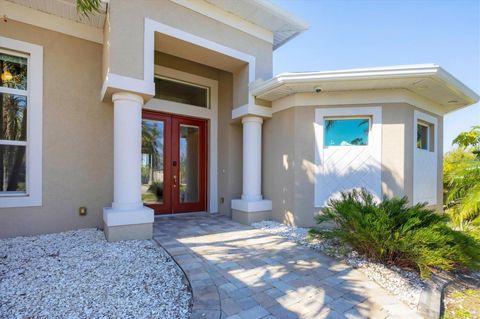A home in PORT CHARLOTTE