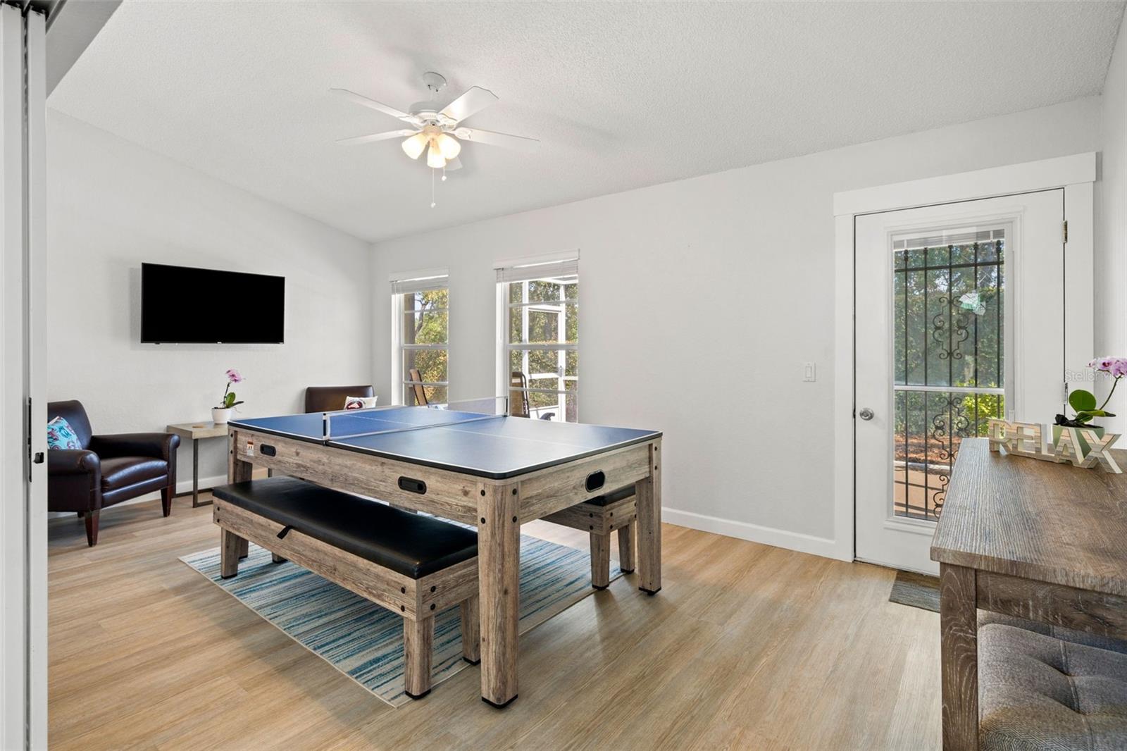 GLEN HILLS VILLAGE - Residential