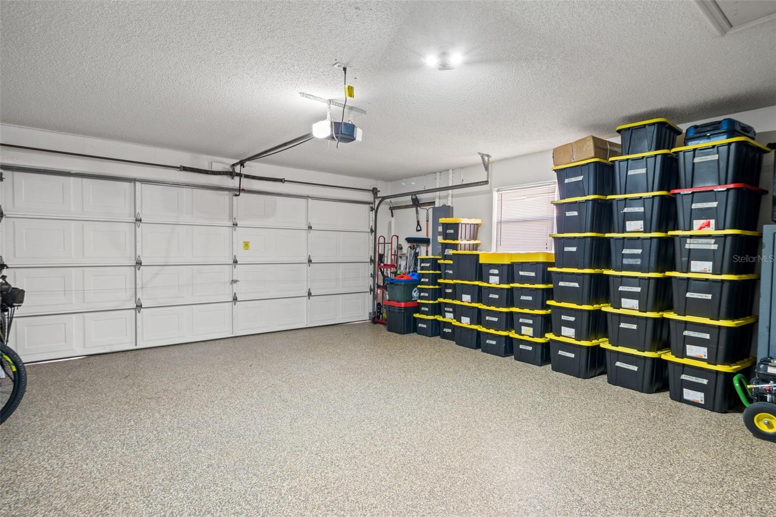 GLEN HILLS VILLAGE - Residential