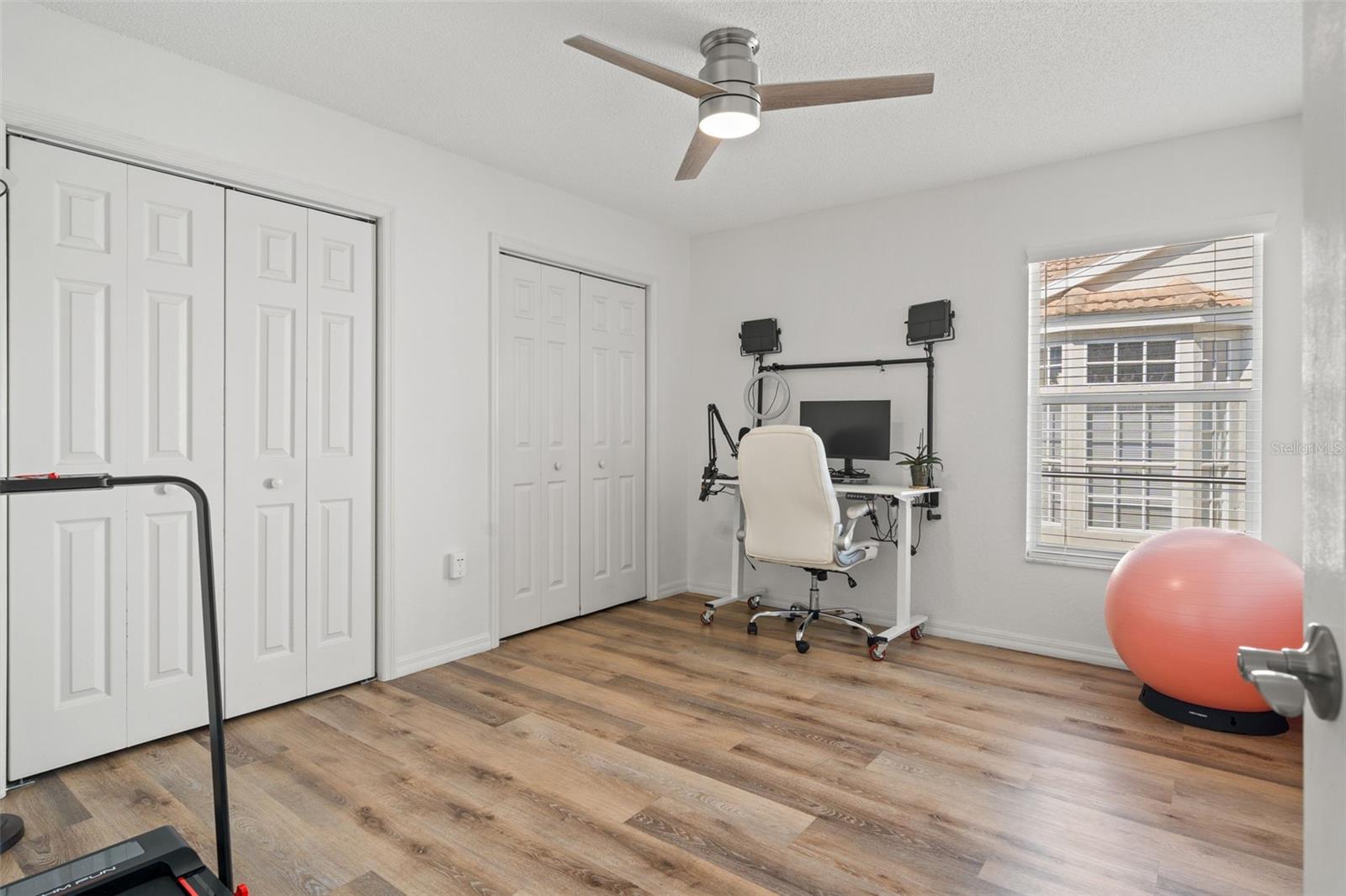 GLEN HILLS VILLAGE - Residential