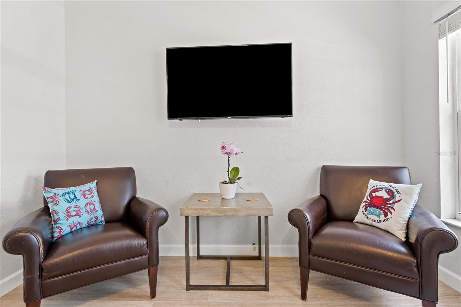 GLEN HILLS VILLAGE - Residential