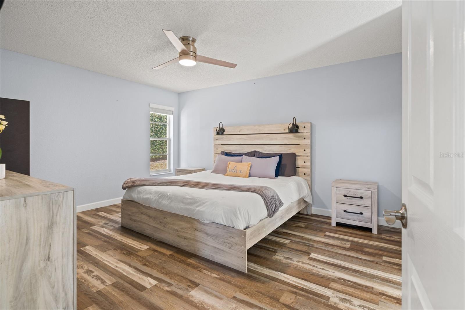 GLEN HILLS VILLAGE - Residential