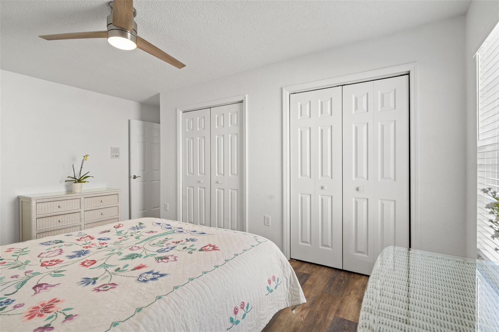 GLEN HILLS VILLAGE - Residential