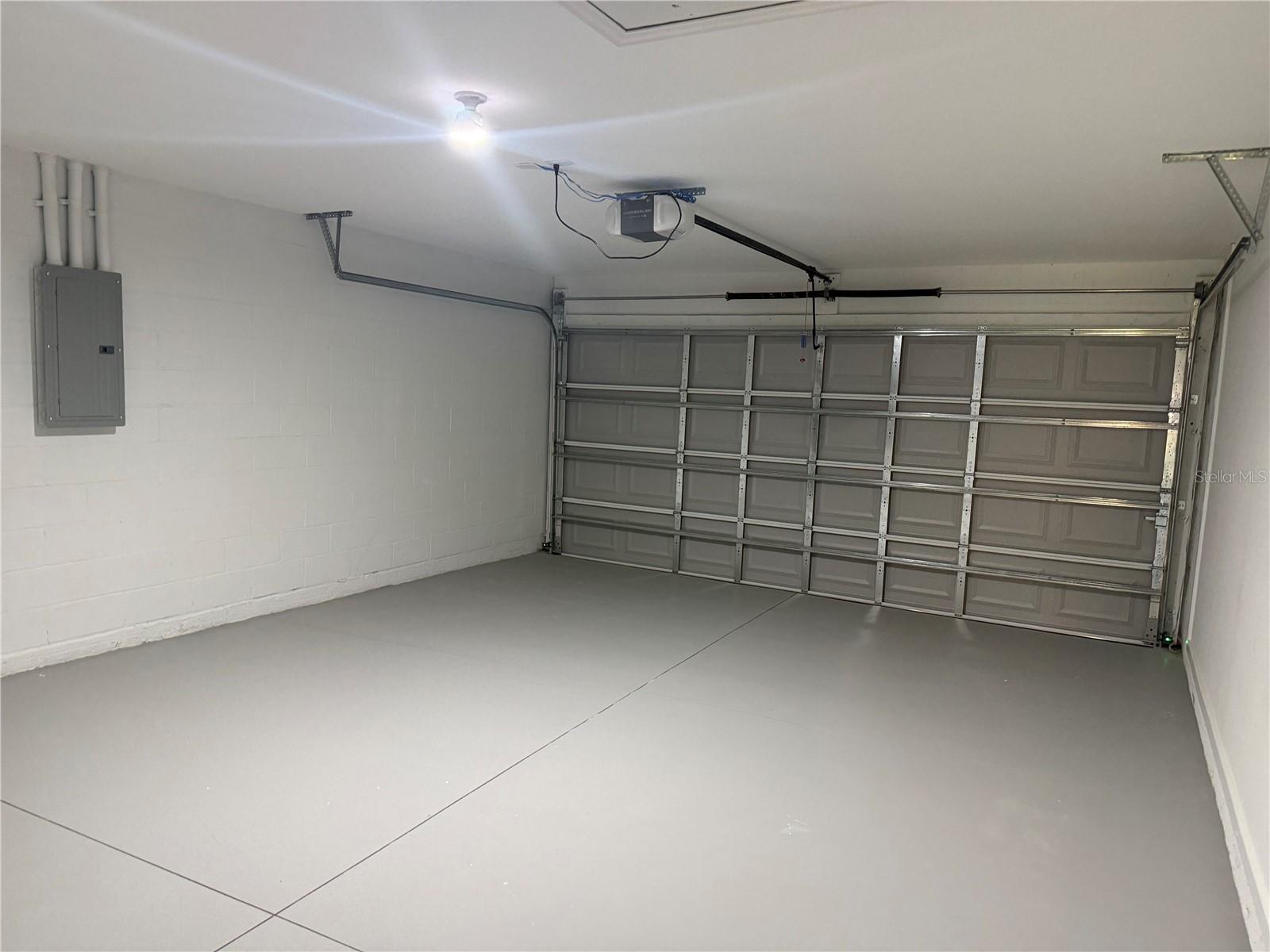 SILVER SPGS SHORES UN #25 - Residential Lease