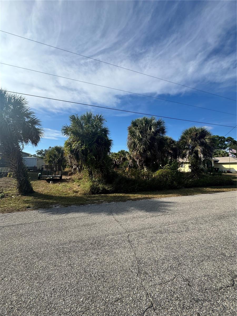 PORT CHARLOTTE SEC 031 - Land