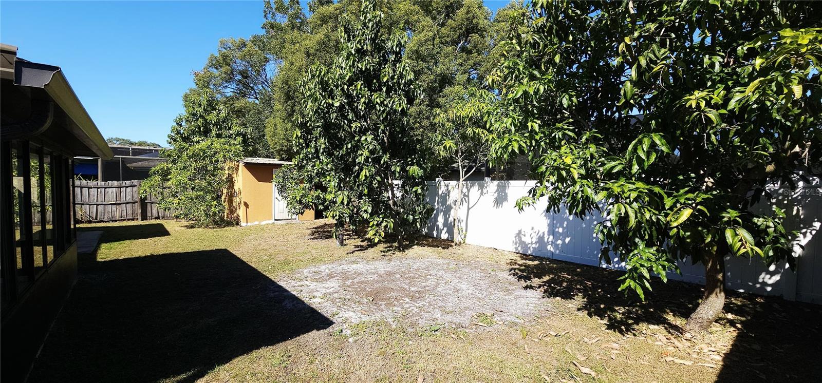 BEACON MEADOWS UNIT III B - Residential Lease