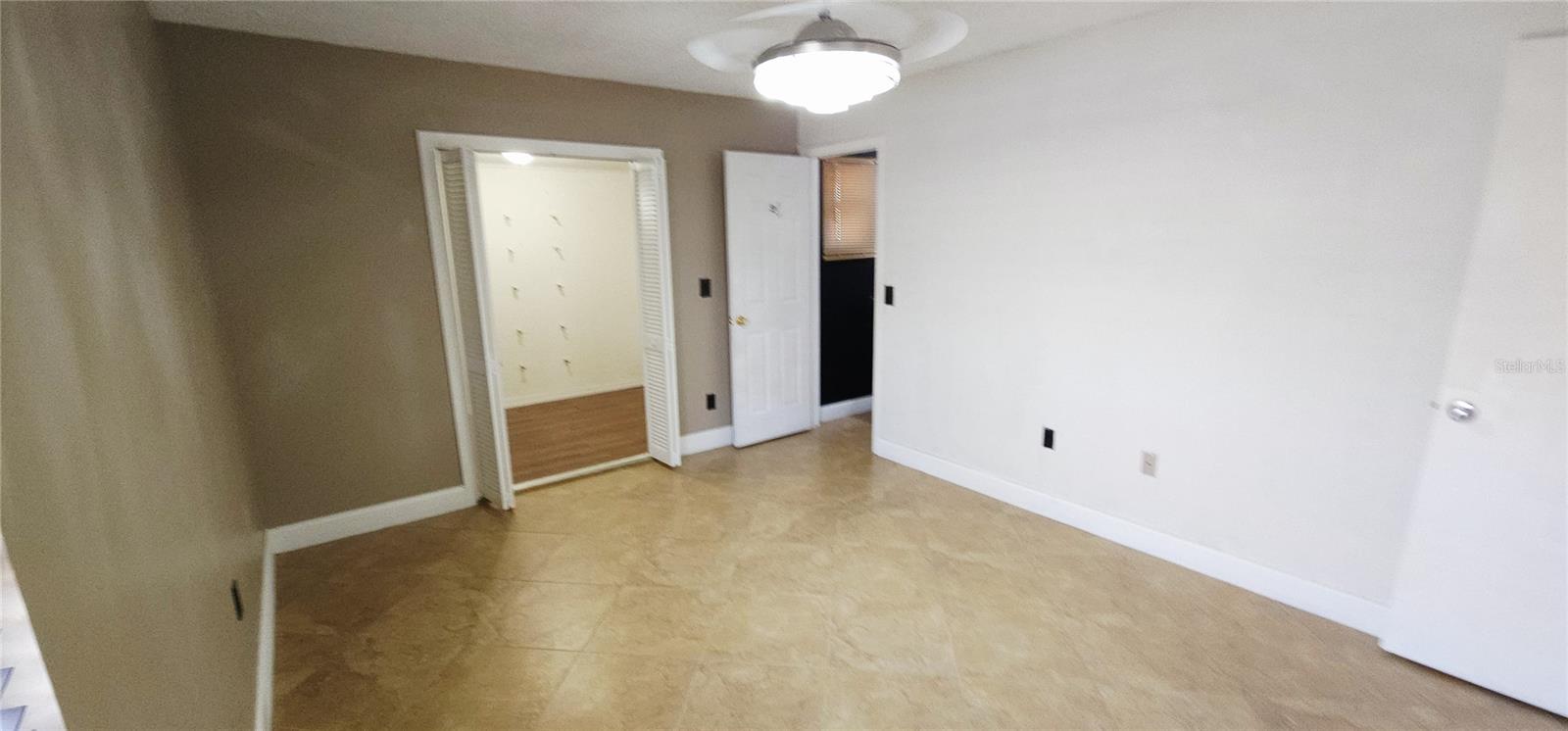 BEACON MEADOWS UNIT III B - Residential Lease