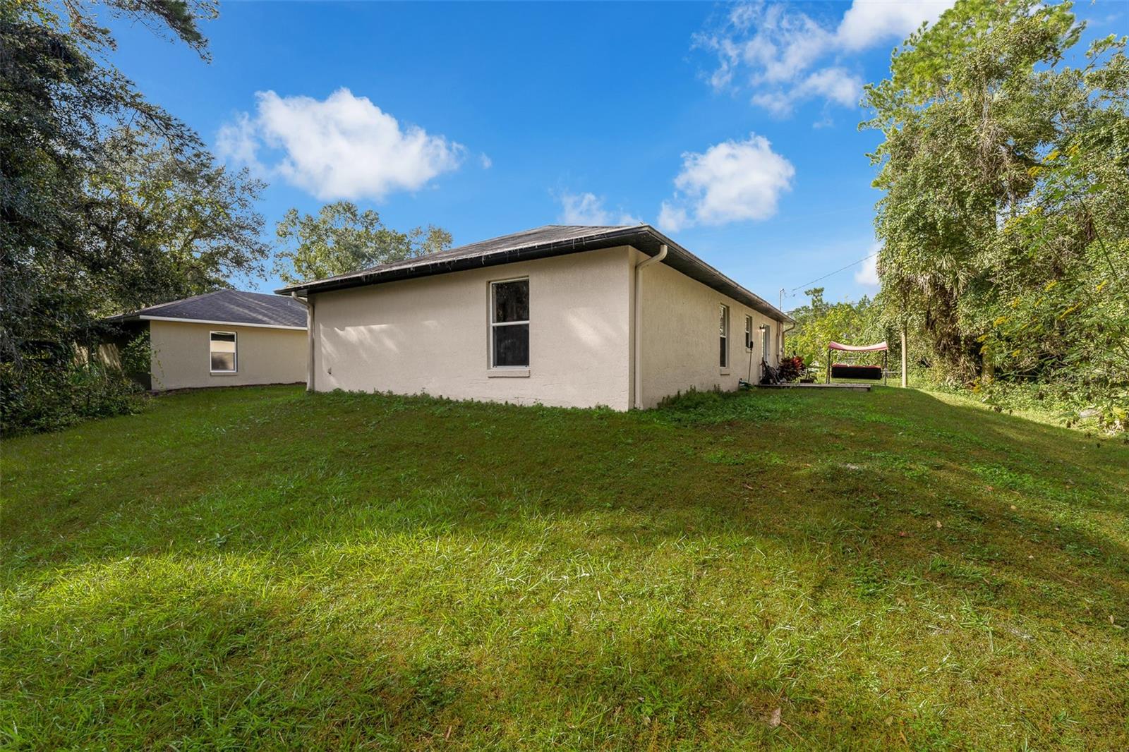 RIVERSIDE ESTATES - Residential