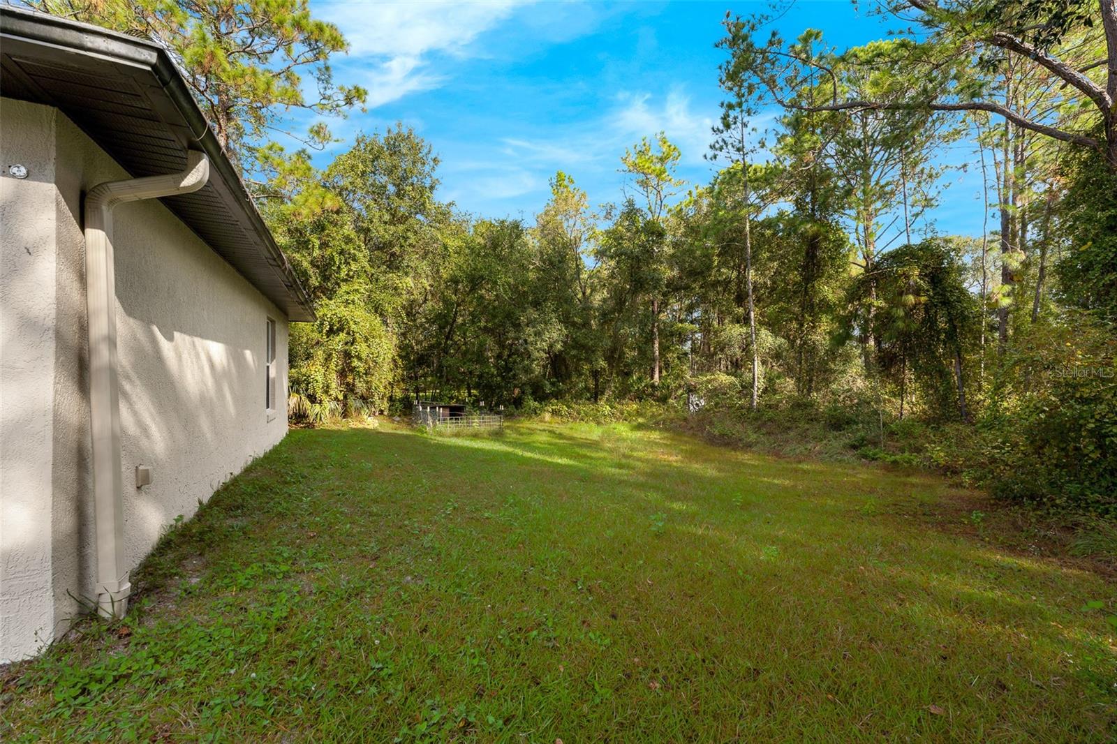 RIVERSIDE ESTATES - Residential