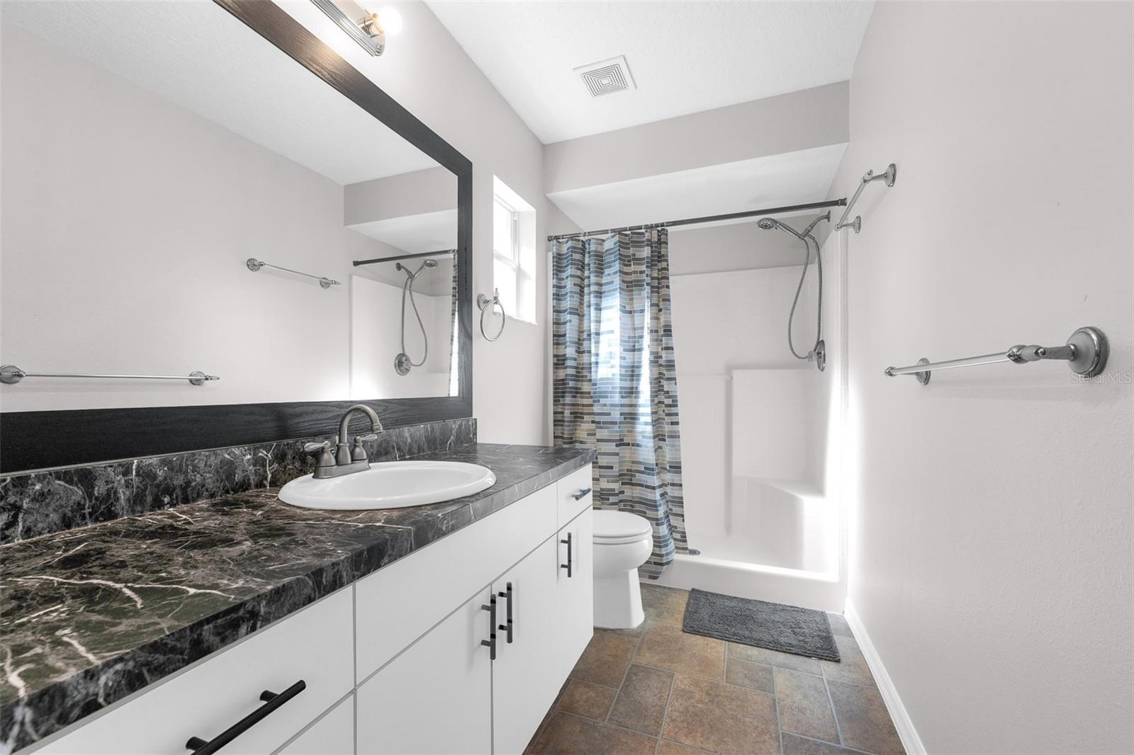 RIVERSIDE ESTATES - Residential