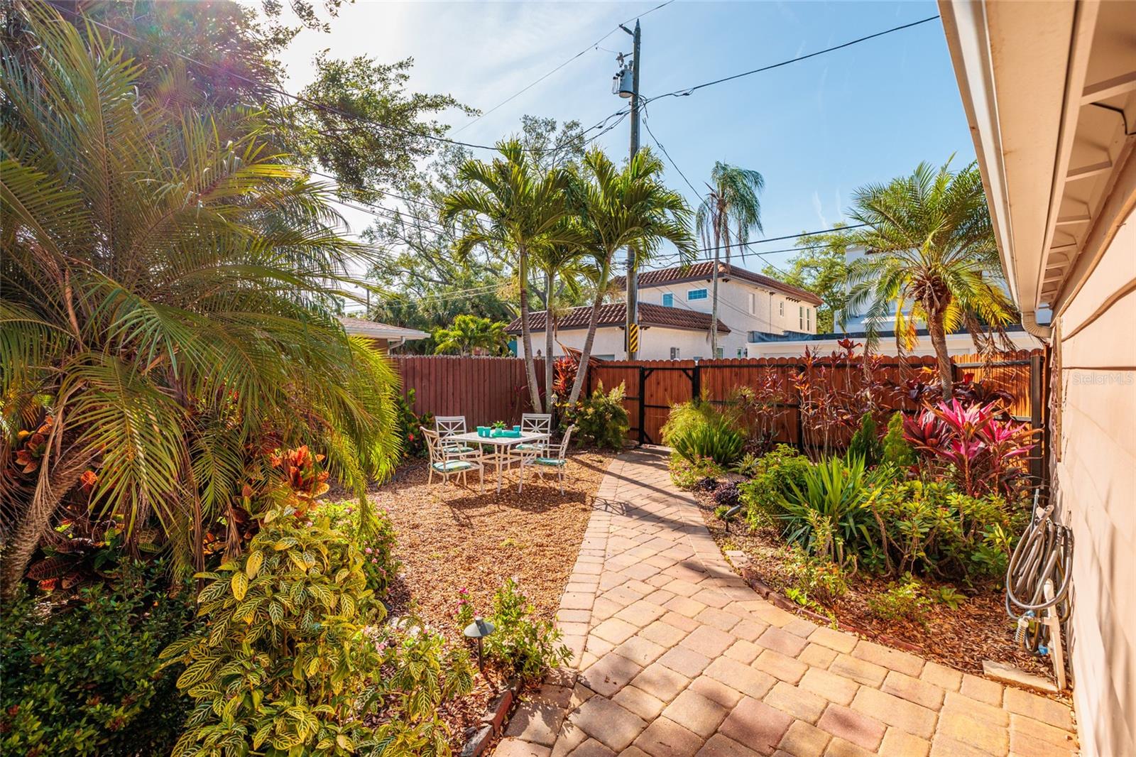 SNELL & HAMLETTS NORTH SHORE ADD - Residential