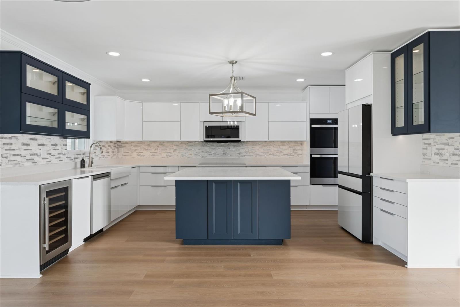 DANA SHORES UN 2 SEC - Residential