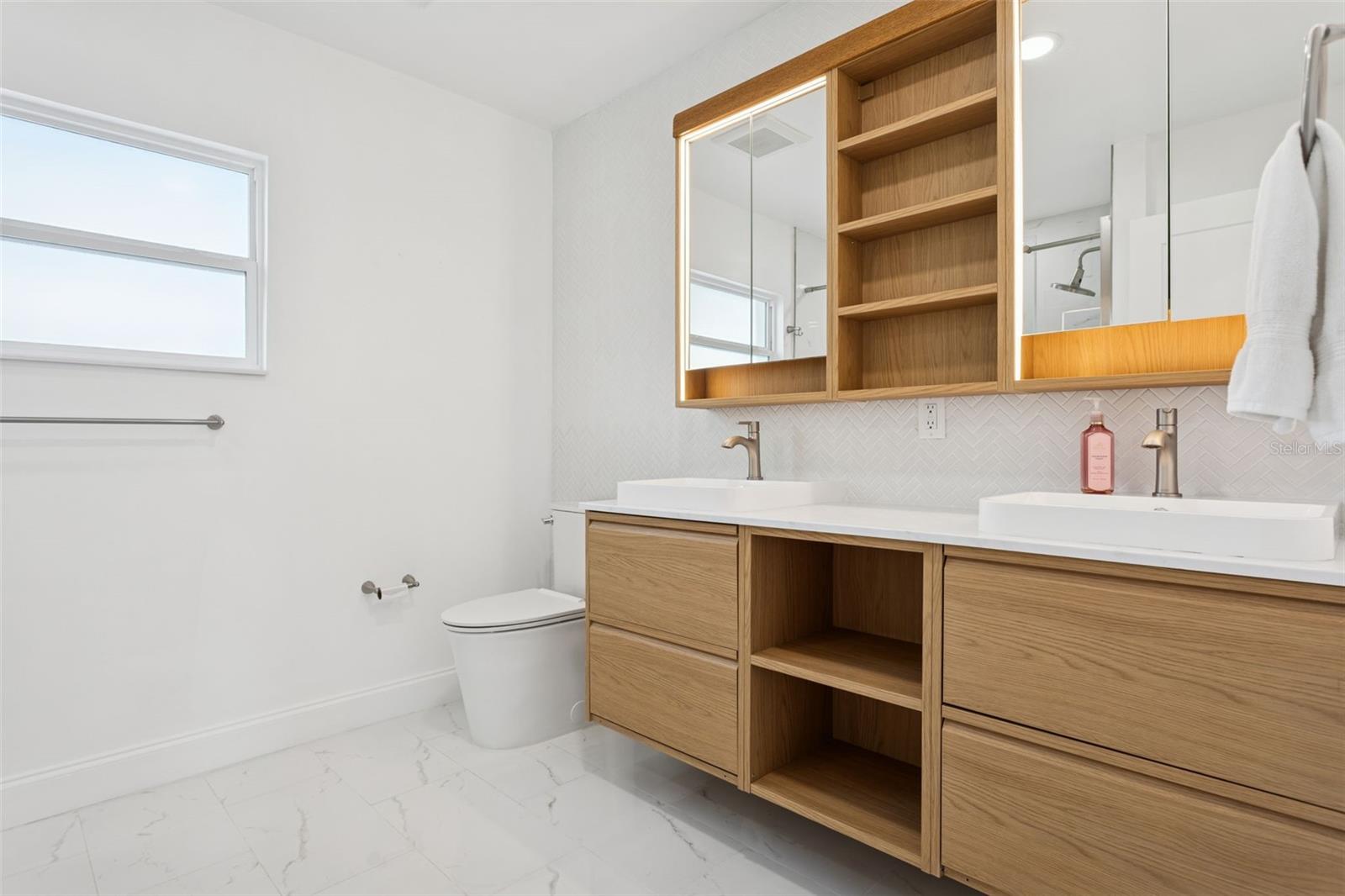 DANA SHORES UN 2 SEC - Residential