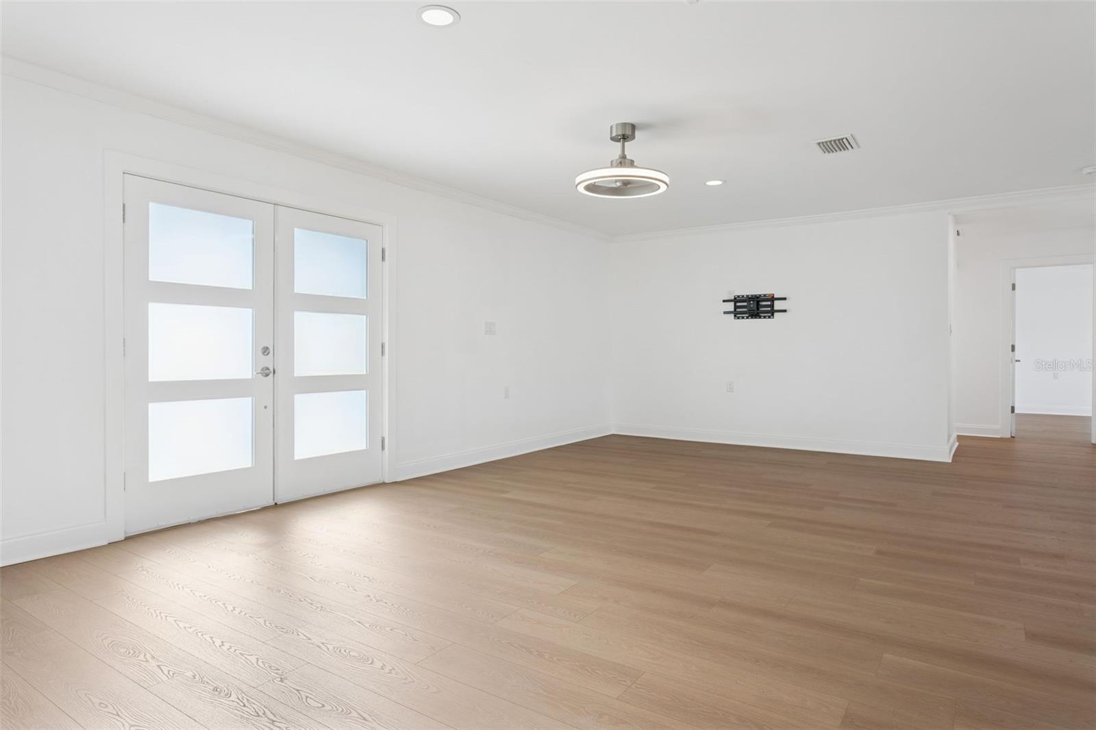 DANA SHORES UN 2 SEC - Residential