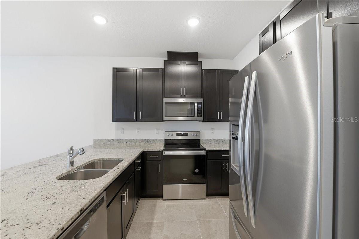 STARWOOD PH N-1B NORTH - Residential Lease