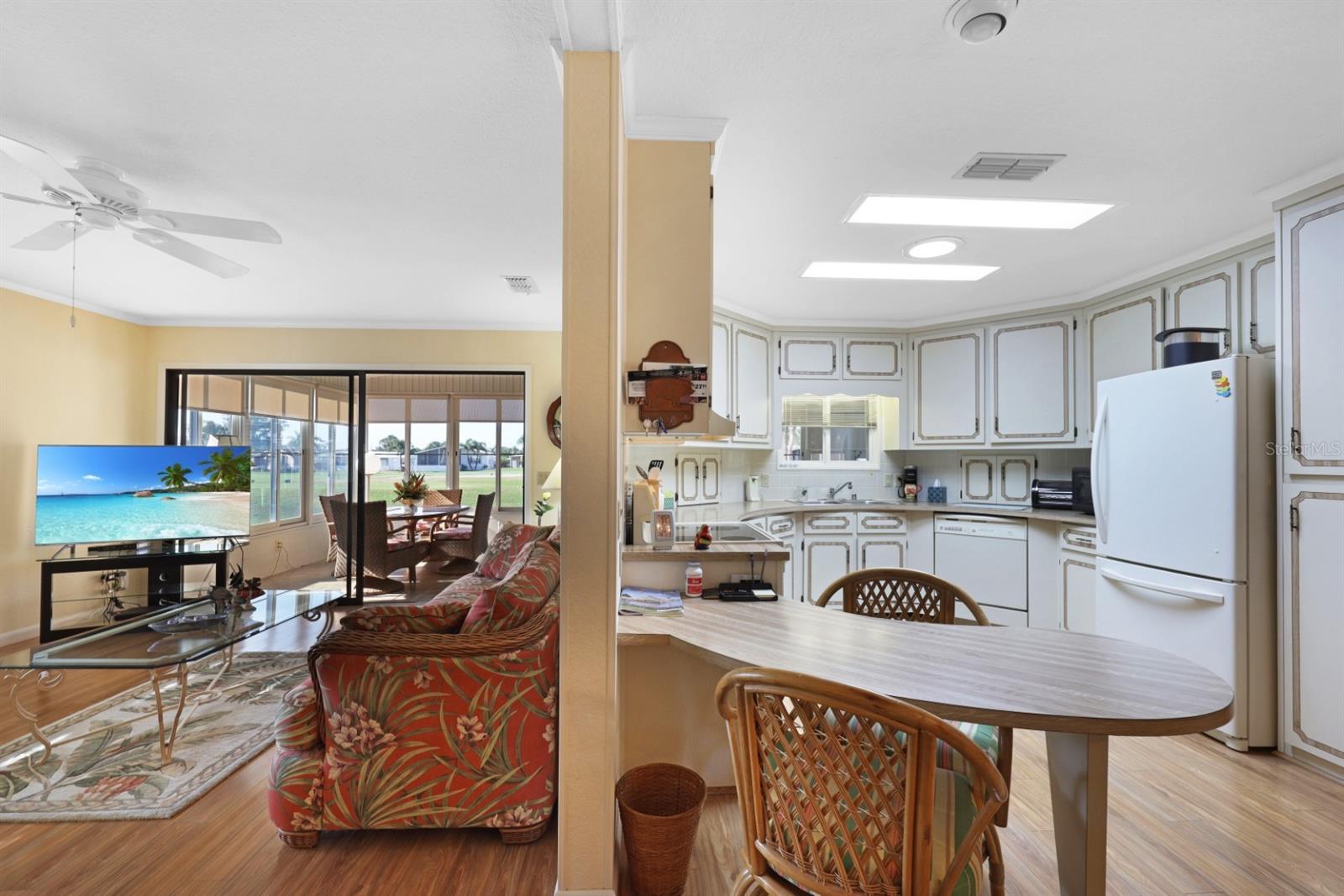 MAPLE LEAF ESTATES - Residential