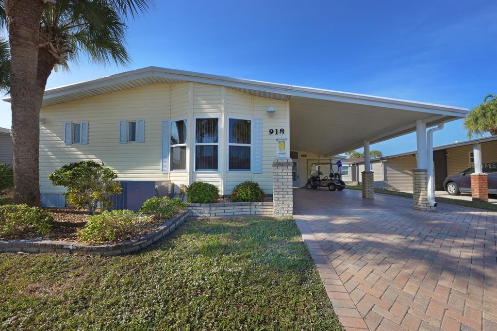 Photo of 2100 Kings Highway #918, Port Charlotte, FL 33980 (MLS # C7518756)