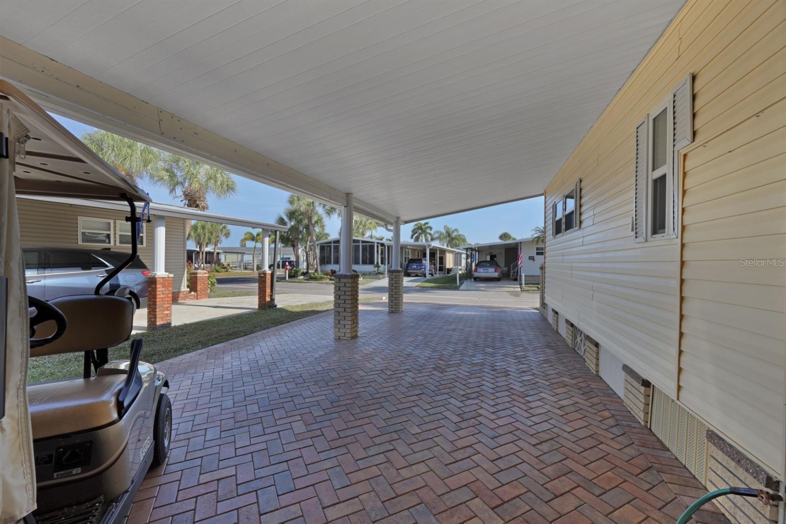 MAPLE LEAF ESTATES - Residential