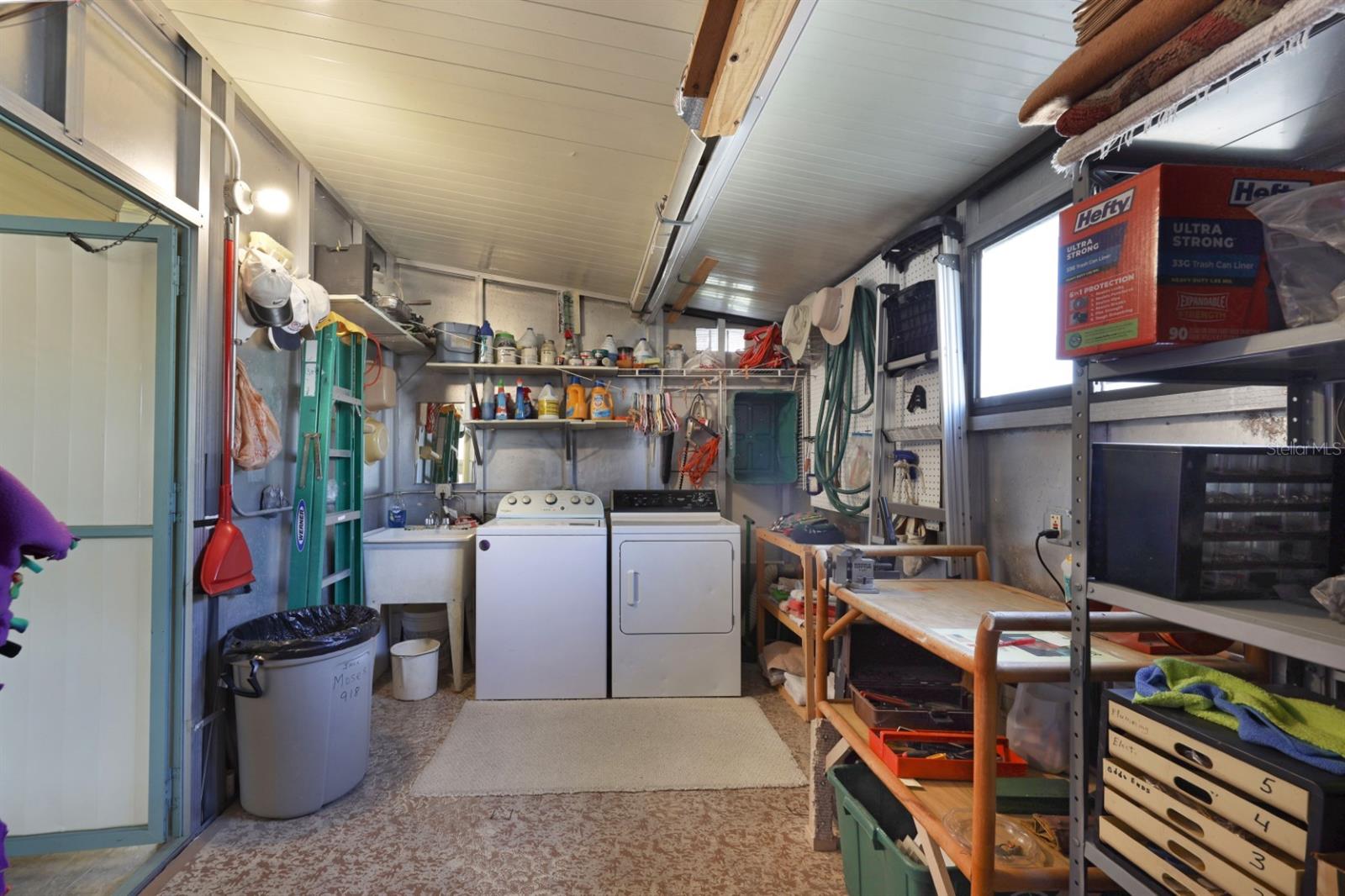 MAPLE LEAF ESTATES - Residential