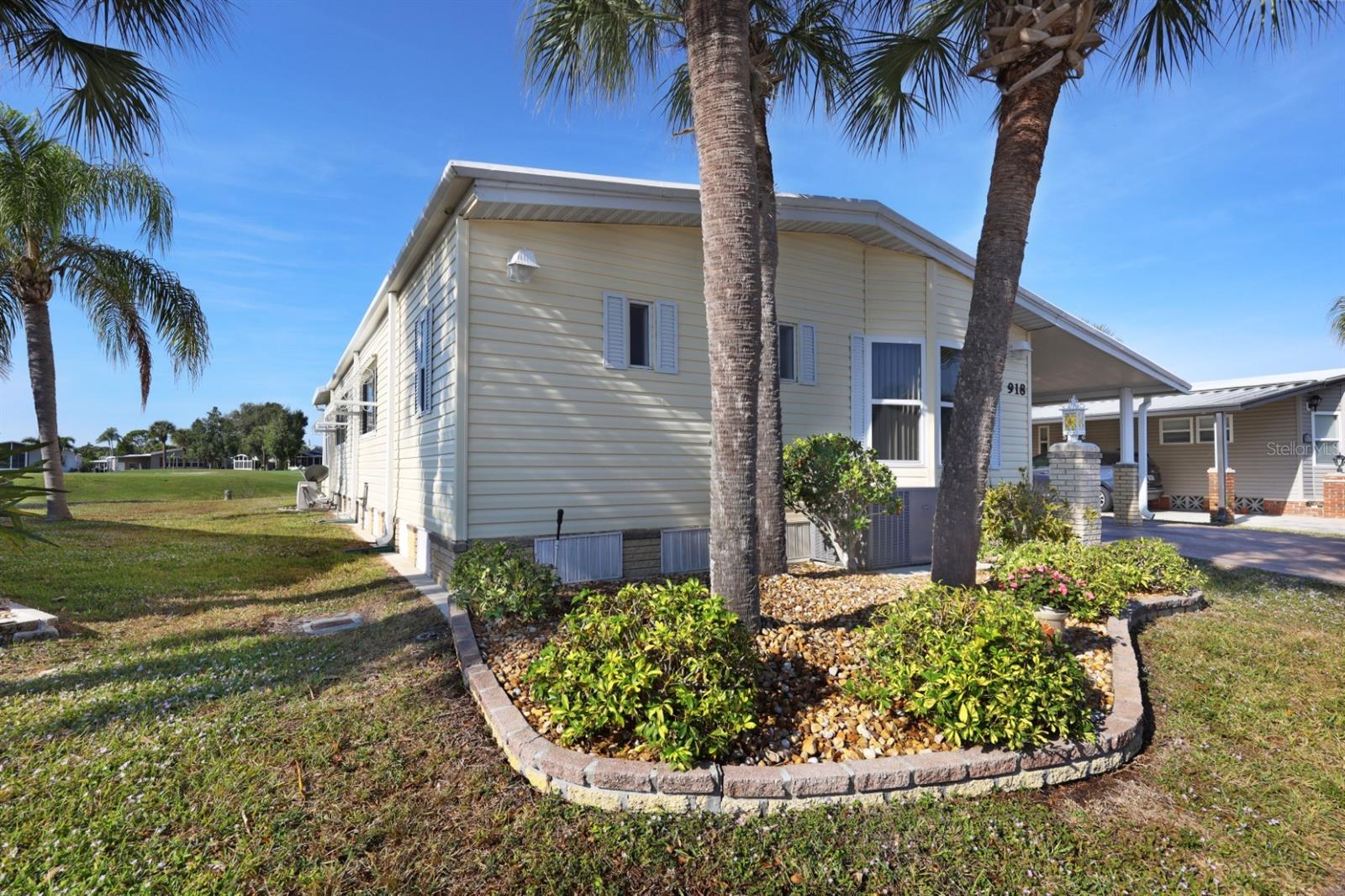 MAPLE LEAF ESTATES - Residential