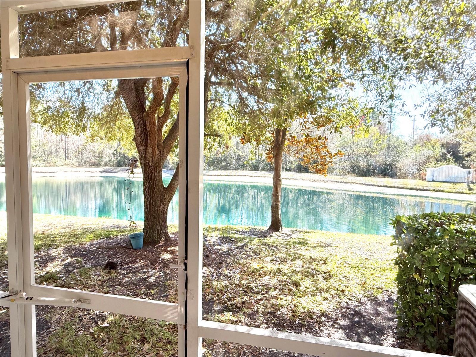 CHARLESTON PLACE TWNHMS - Residential