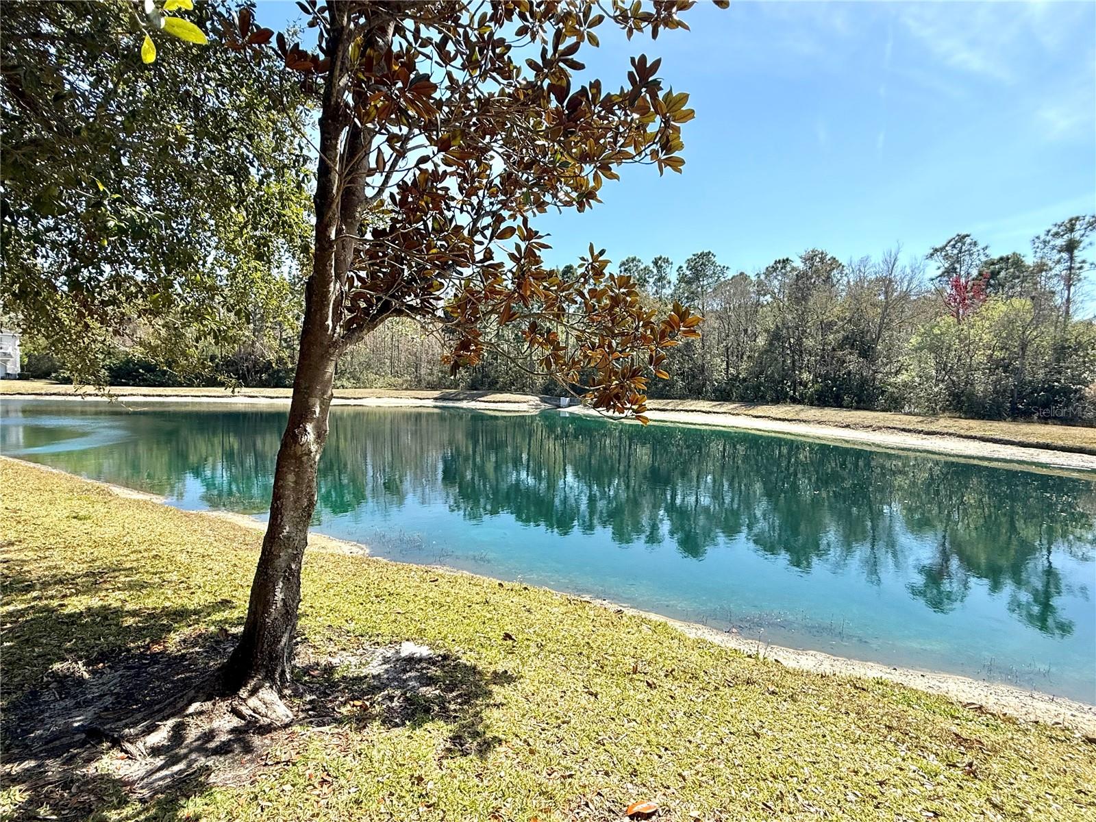 CHARLESTON PLACE TWNHMS - Residential