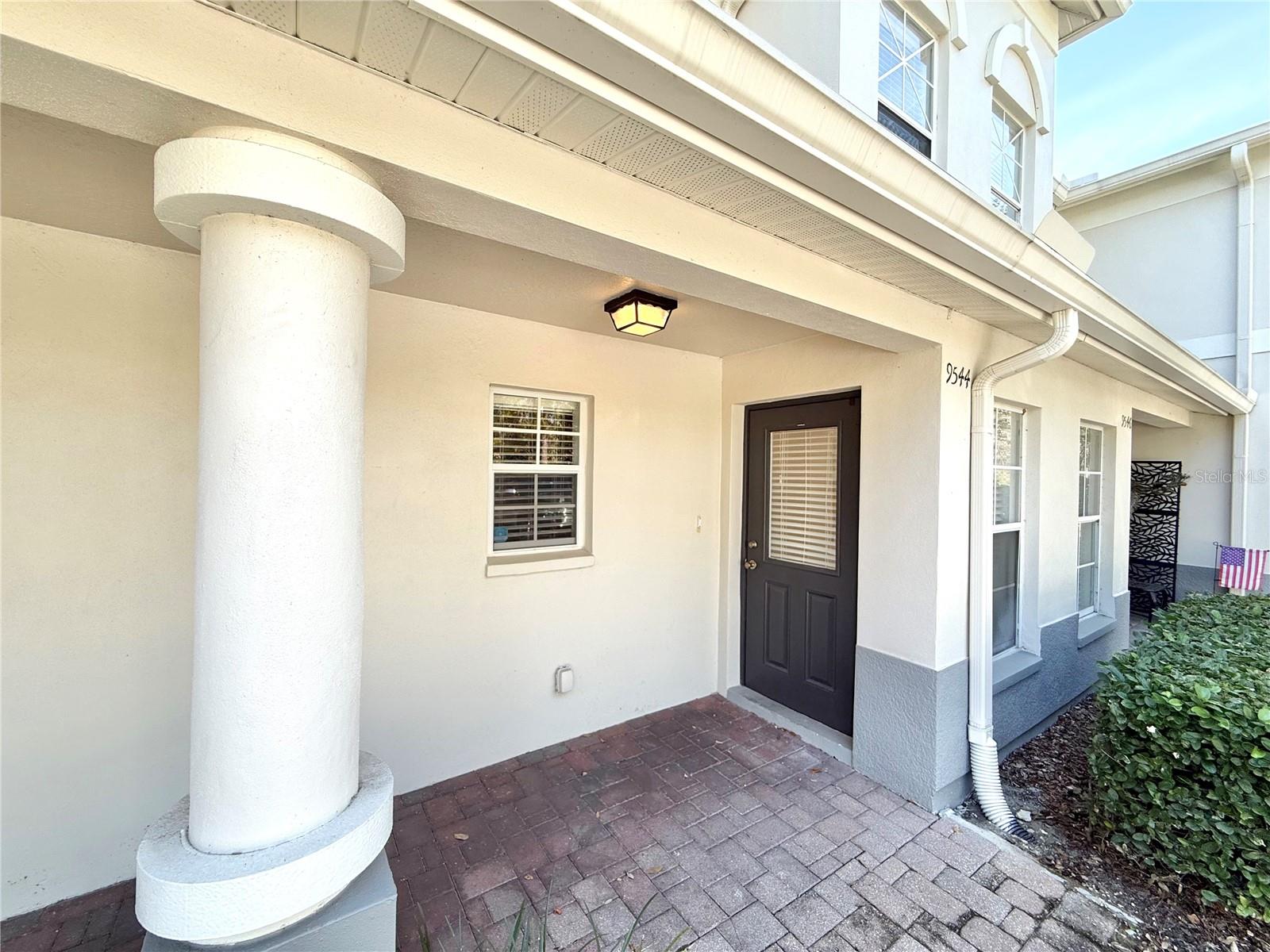 CHARLESTON PLACE TWNHMS - Residential