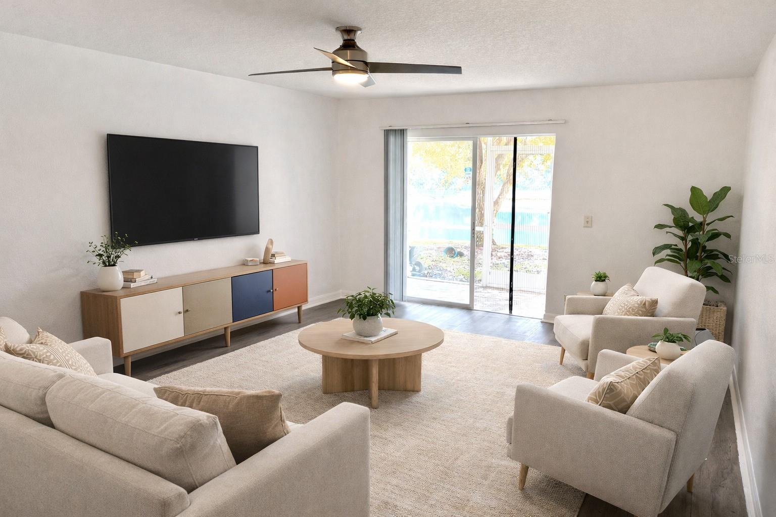 CHARLESTON PLACE TWNHMS - Residential