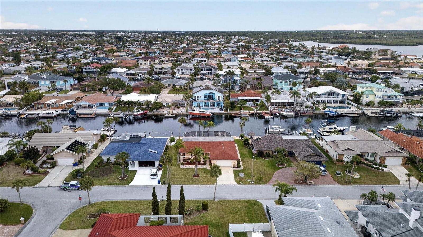 FLOR A MAR - Residential