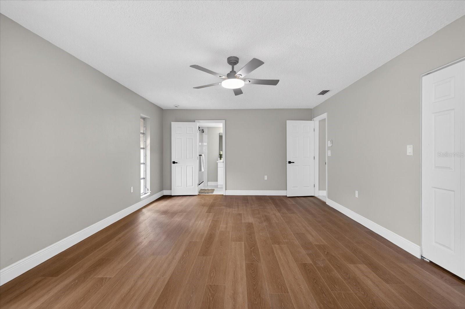 FLOR A MAR - Residential