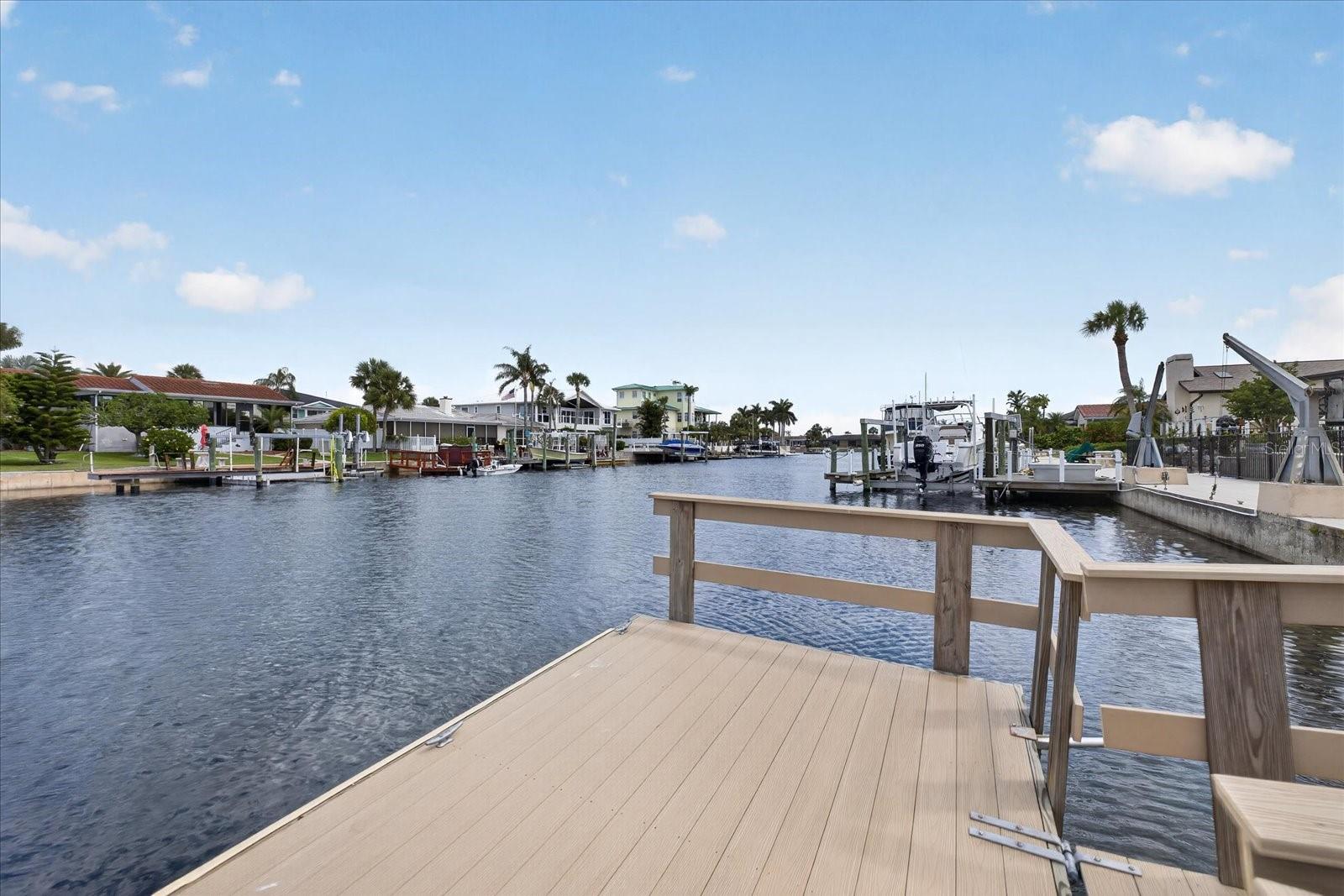 FLOR A MAR - Residential