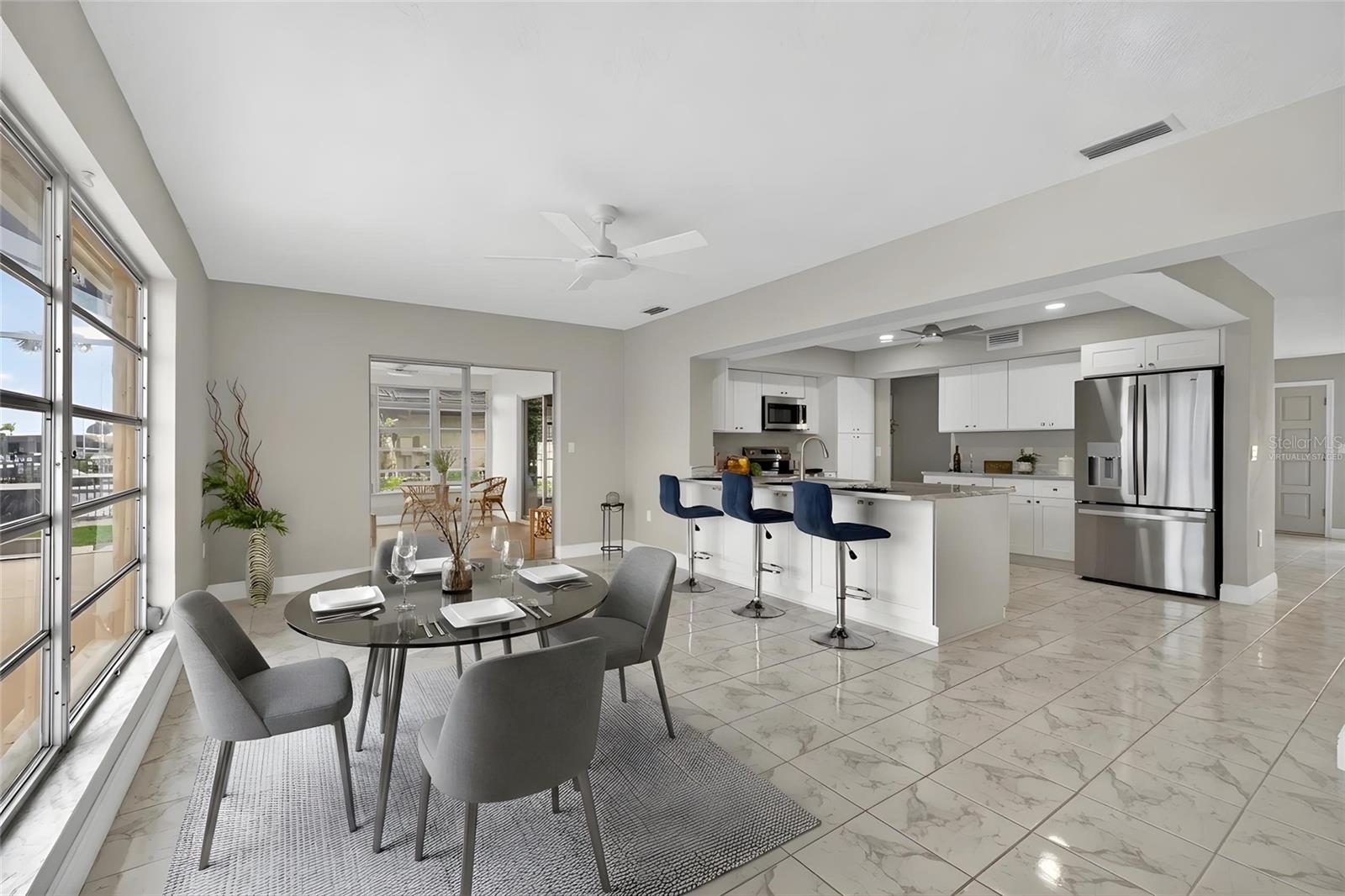 FLOR A MAR - Residential