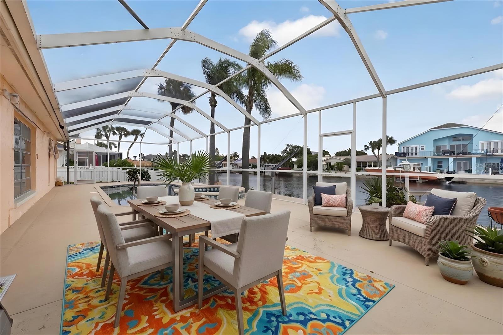 FLOR A MAR - Residential