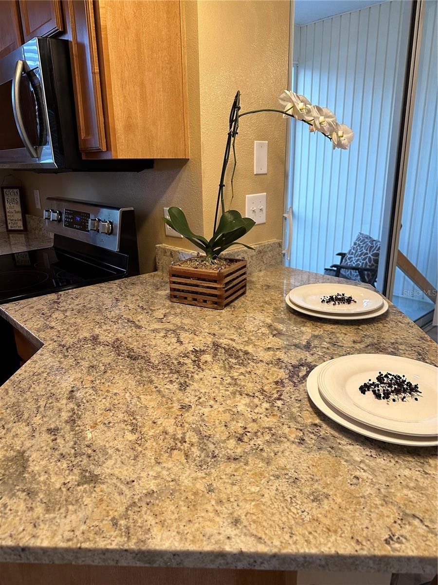 COUNTRY CHASE - Residential