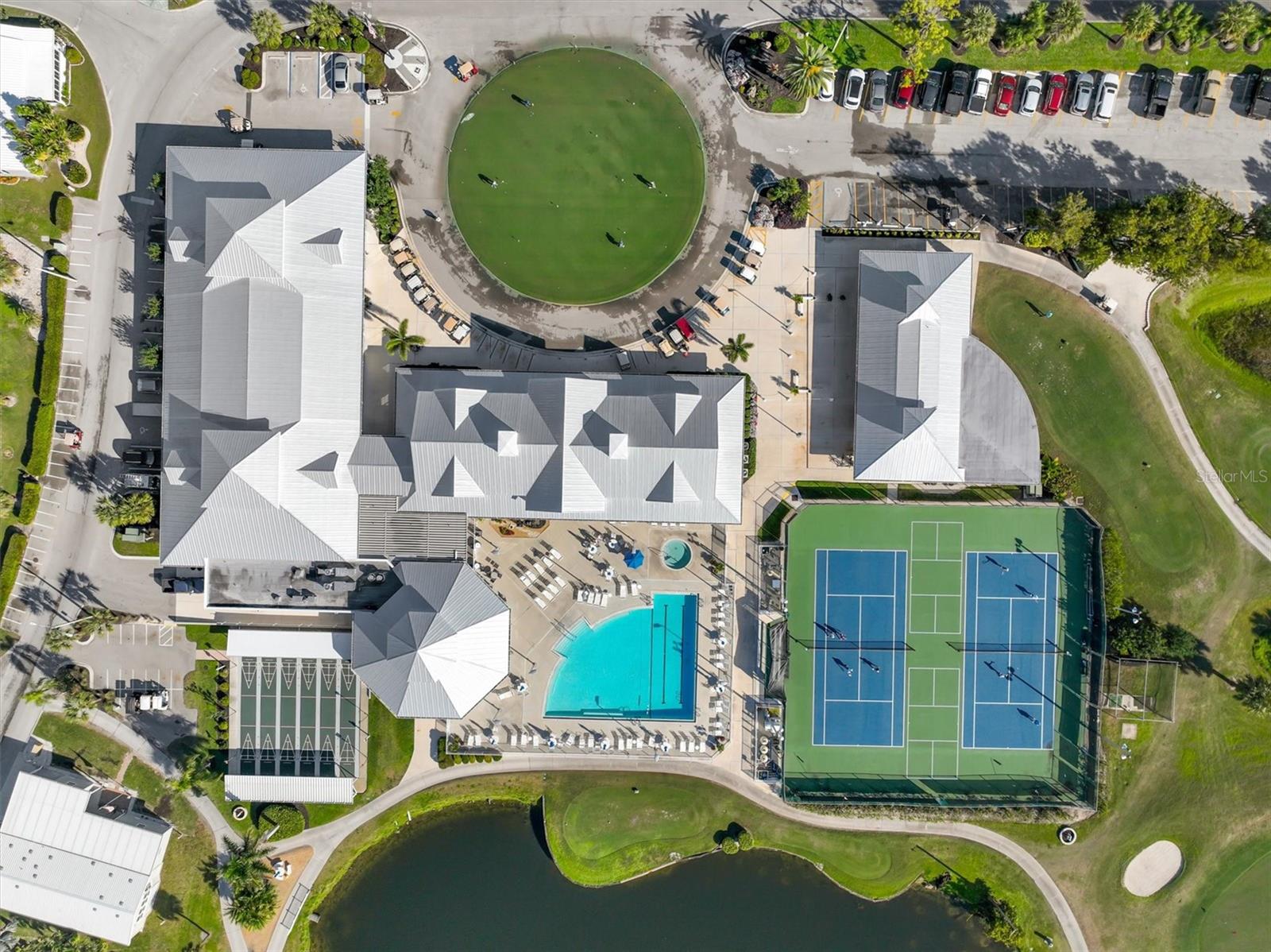 6 LAKES COUNTRY CLUB CO-OP - Residential