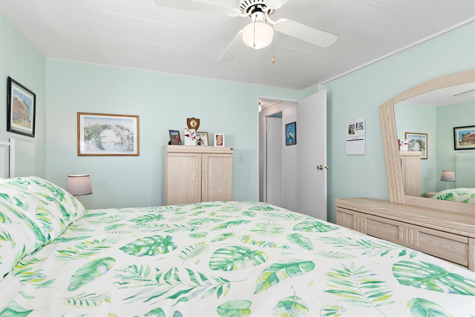 6 LAKES COUNTRY CLUB CO-OP - Residential