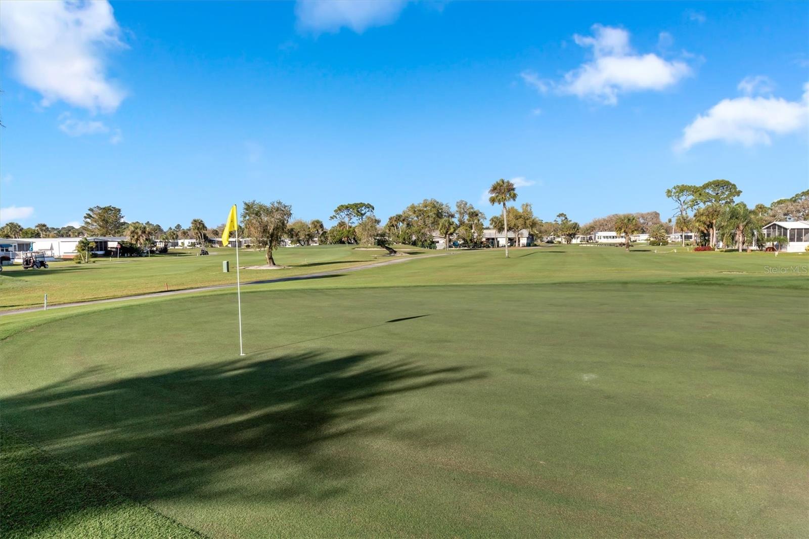 6 LAKES COUNTRY CLUB CO-OP - Residential