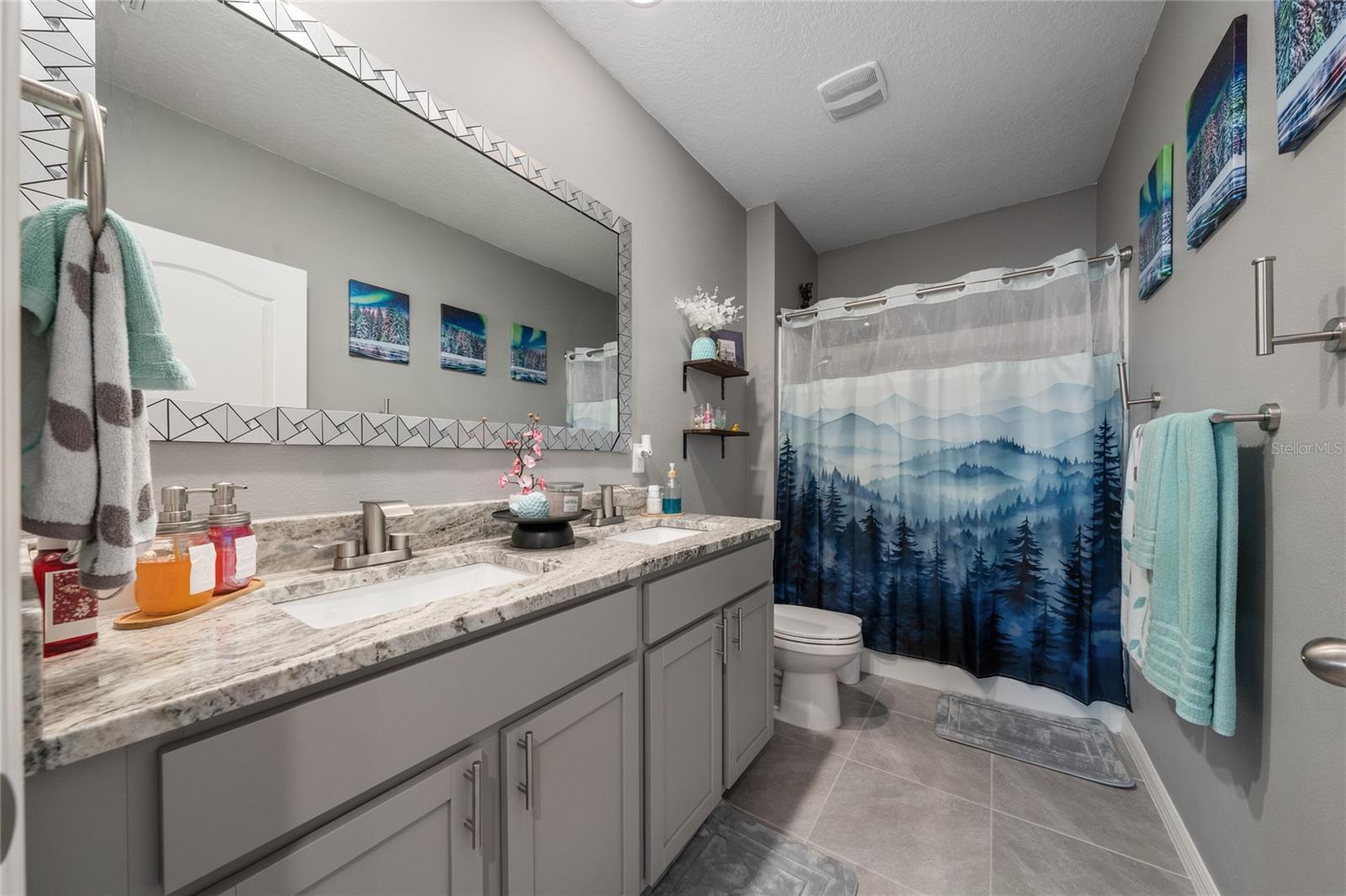 COURTLAND PARK PH 2 - Residential