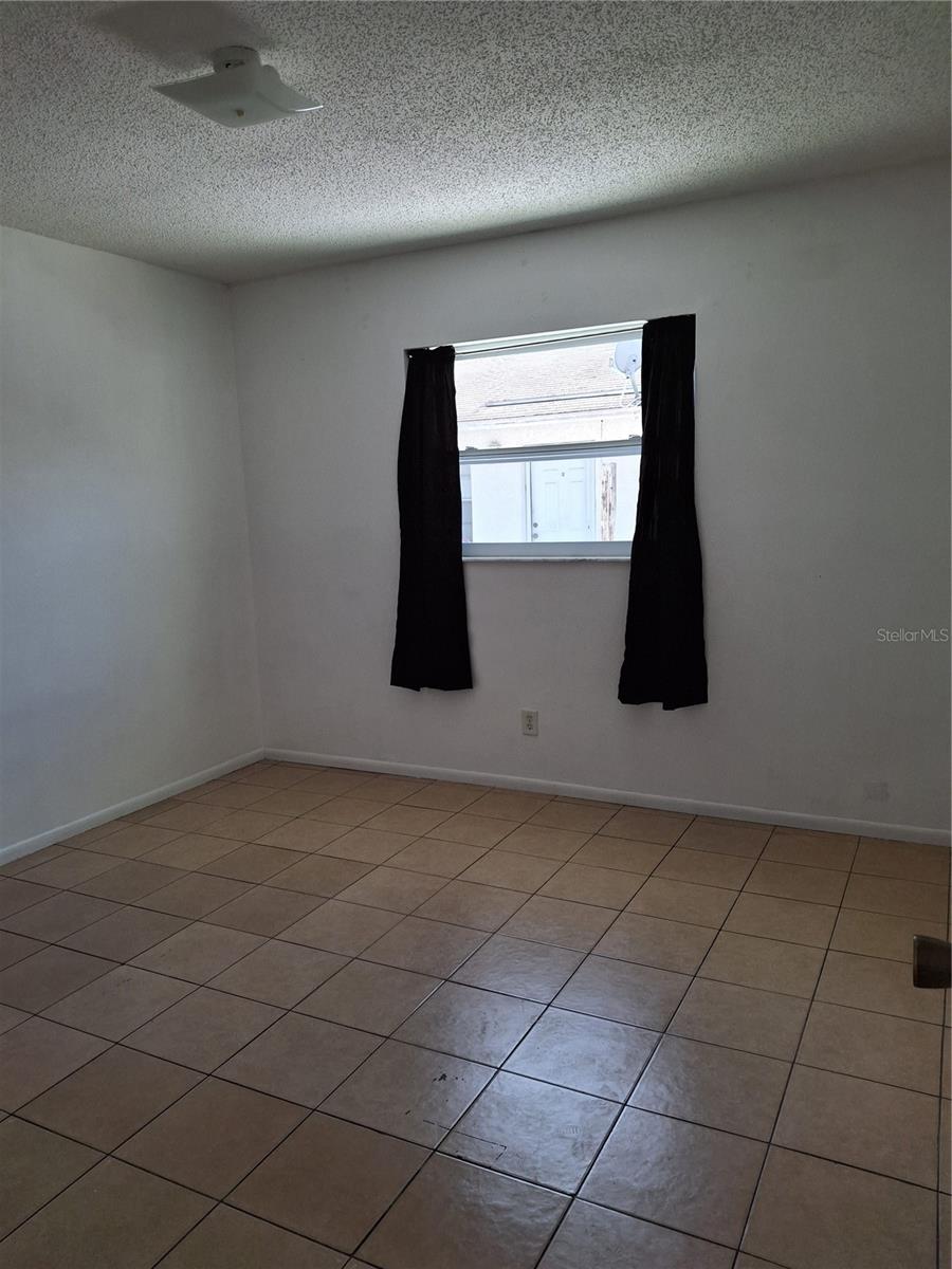 CORAL HEIGHTS SUB - Residential Lease