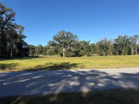 Photo of 194 Avenue SW, Dunnellon, FL 34432 (MLS # S5160296)