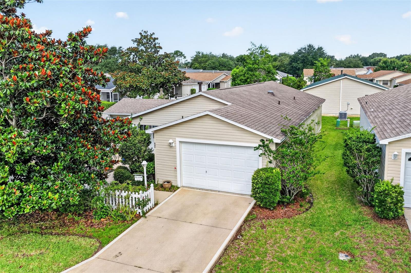 448 CANTERBURY COURT